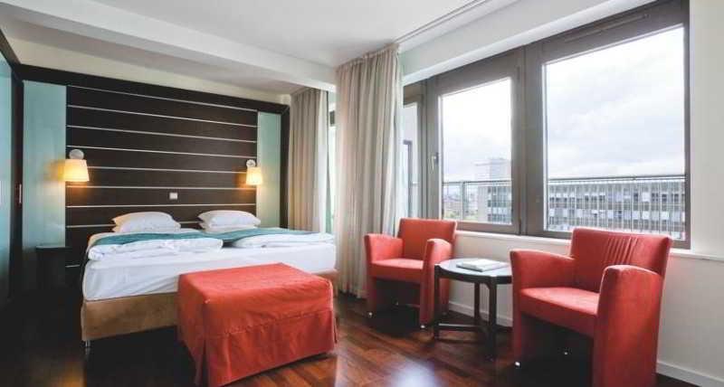Imperial Hotel Tel Aviv Esterno foto